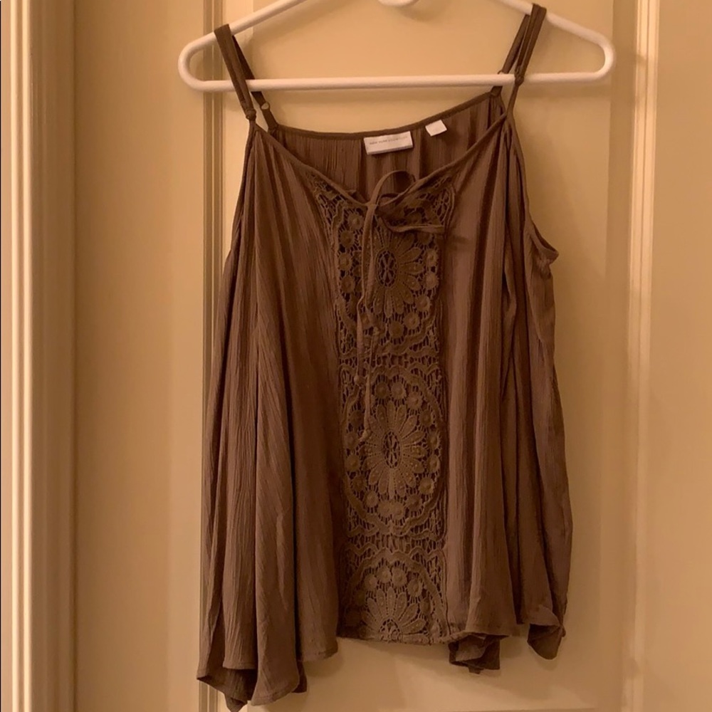 New York & Company Cold Shoulder Top